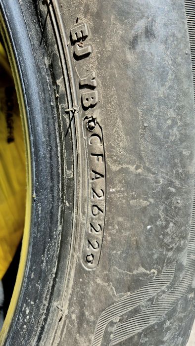 Bridgestone Alenza 235/50/20