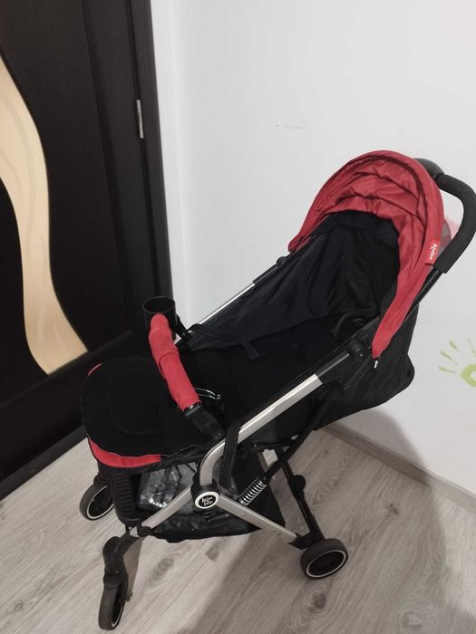 Carucior Kinlee C5 tip troler, pozitie de somn, din aluminiu,suspensii