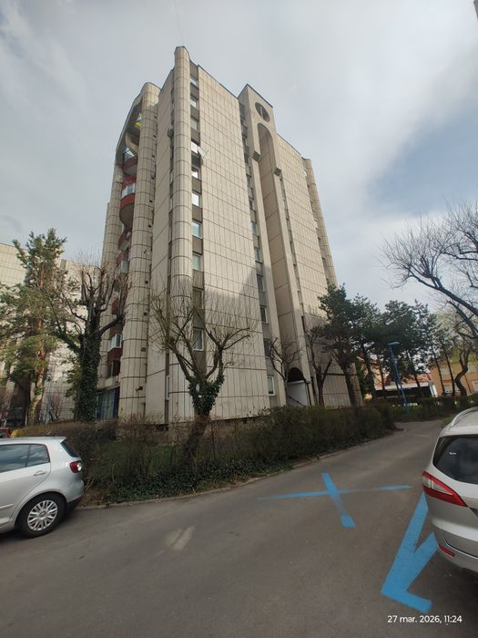 Apartament 3 camere centrul civic