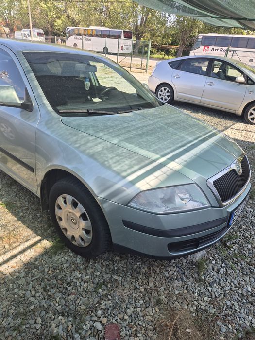 Vând Skoda Octavia