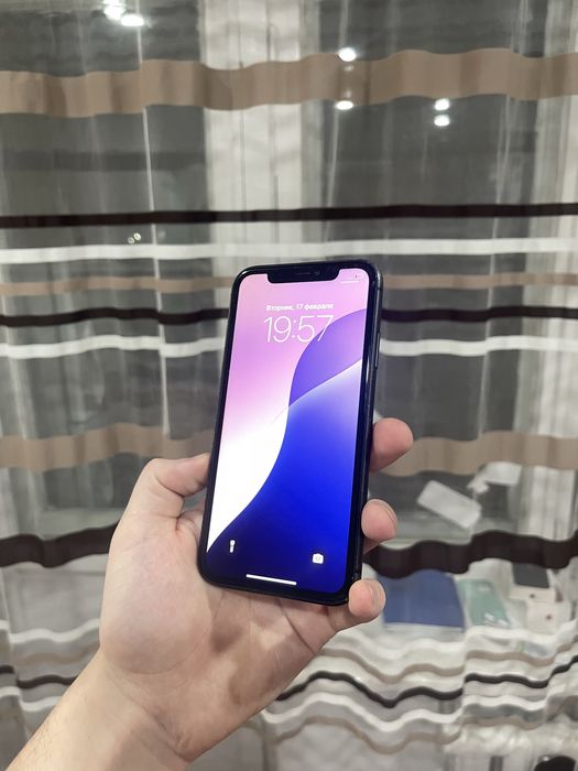 IPhone 11 64GB продам