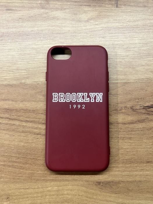 Iphone 8  64gb памет
