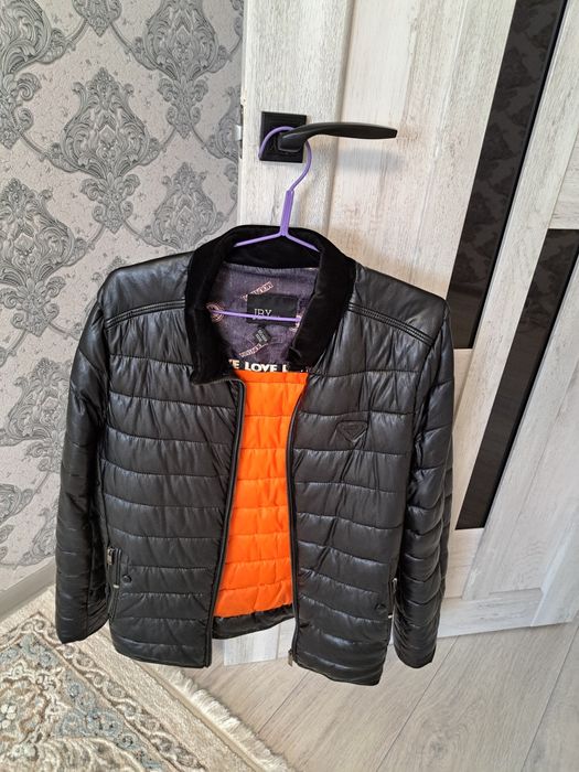 Продам мужской куртку