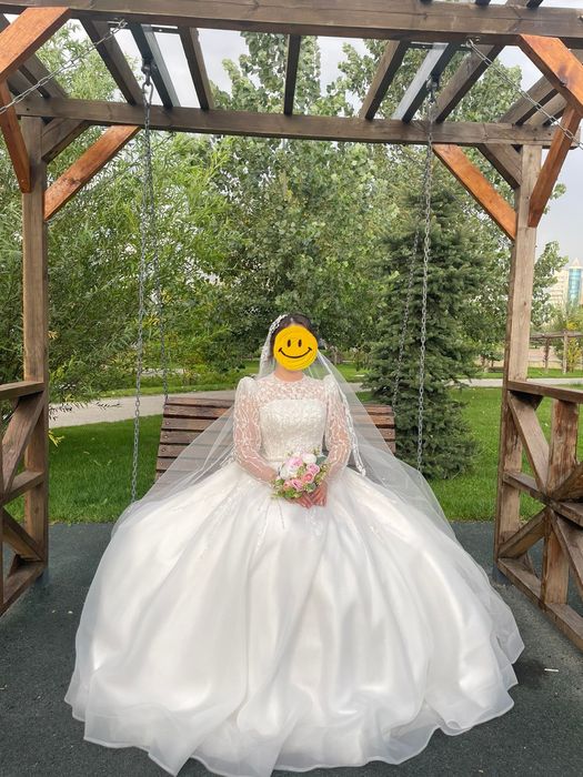 Свадебные платья