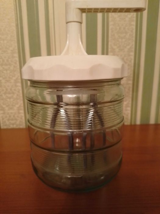 Продам миксер ручной б/у