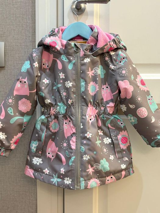 Продается демисезонная детская куртка Lassie