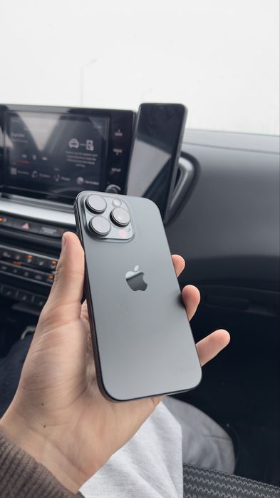 IPhone 16 pro 128гб полный комплект
