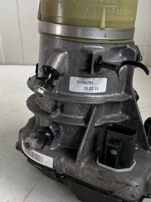 Pompa servodirectie VOLVO XC60 V60 S80 XC70 V70 31406709 36050681