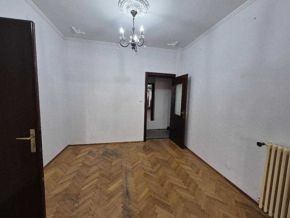 apartament de inchiriat