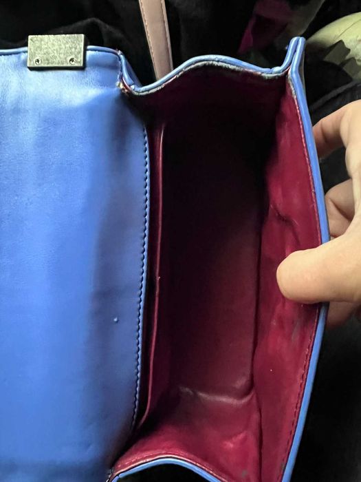 Страхотна дамска чанта, ползвана веднъж