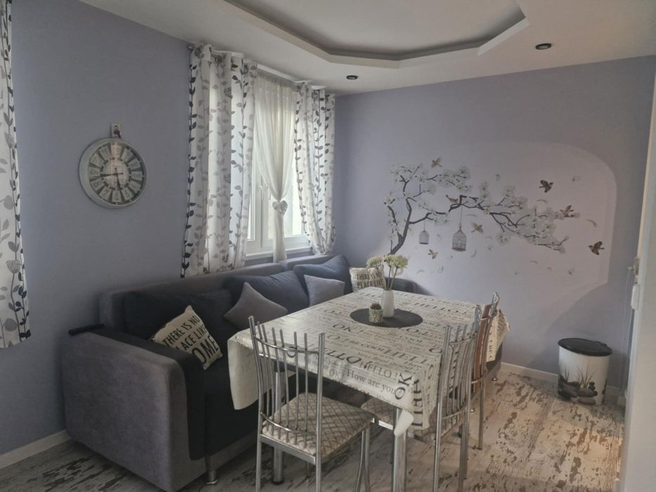 Продава се Тристаен апартамент в Добрич, Свети Георги - 76 кв.м за 1577 €/кв.м - Снимка #1