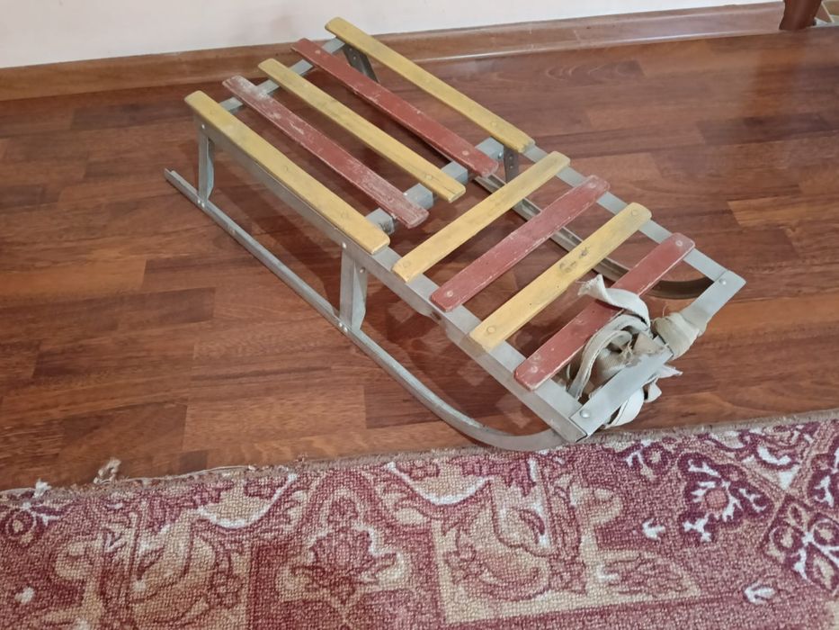Санки детские продаю