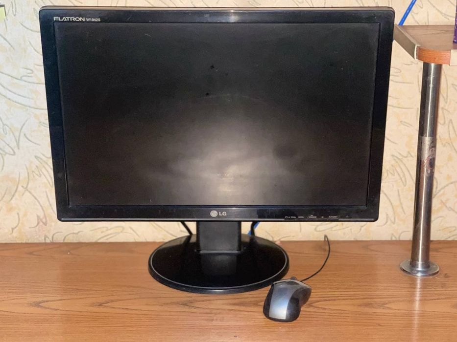 Лг Компютер LG Komputer