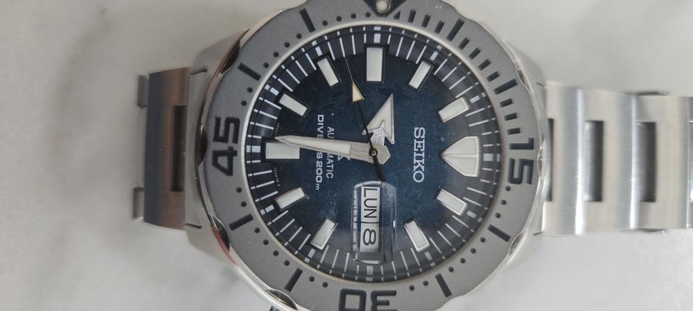 Часы Seiko Monster