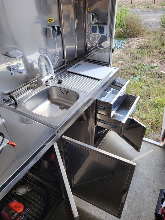 Remorca Fast-Food BORCO-HOEHNS – 2.000 Kg