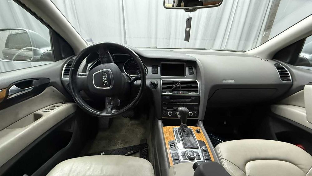 Audi Q7 2008 / Ауди Кю7 2008