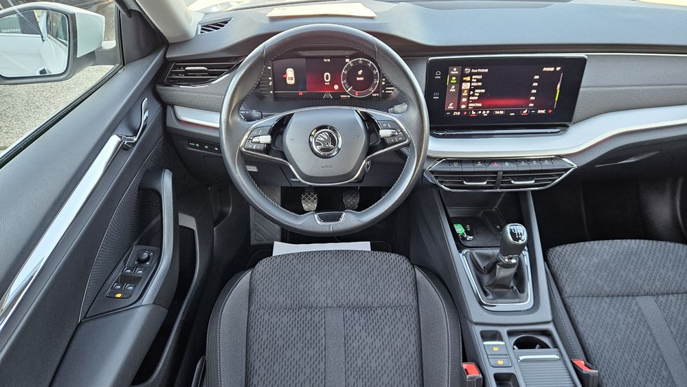 Skoda Octavia 2.0 Tdi 2024.03 Euro 6 Xenon+Led-Clima-Navi-Jante R17-Distronic