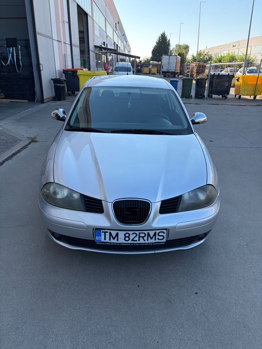 Seat Ibiza 1,4 benzina 2 usi an 2003