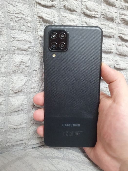 Srochna Sotiladi Samsung Galaxy A12 32Gb Black Original Xolati Yaxshi