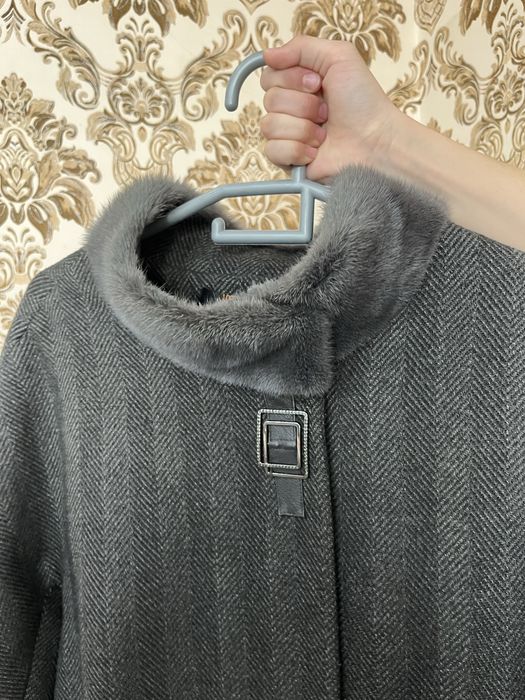 Пальто с норковым воротником