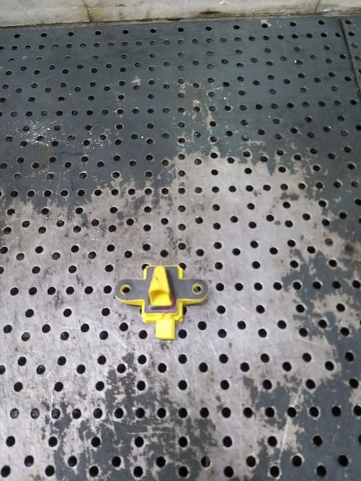 Senzor impact dreapta fata dodge journey 56054047ac