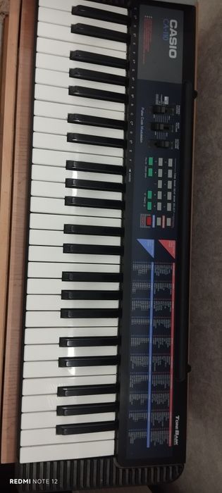 Синтезатор касио
