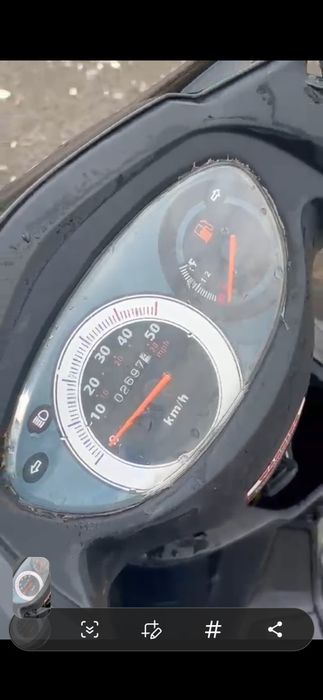 Продам срочно скутер