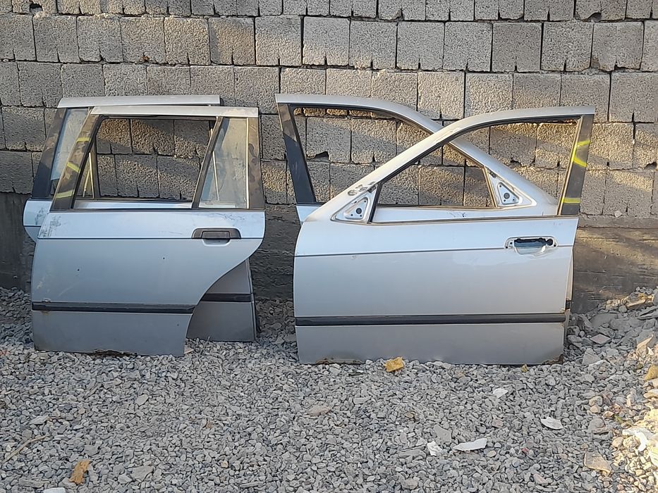 Дверь на BMW e36  седан универсал компакт купе
