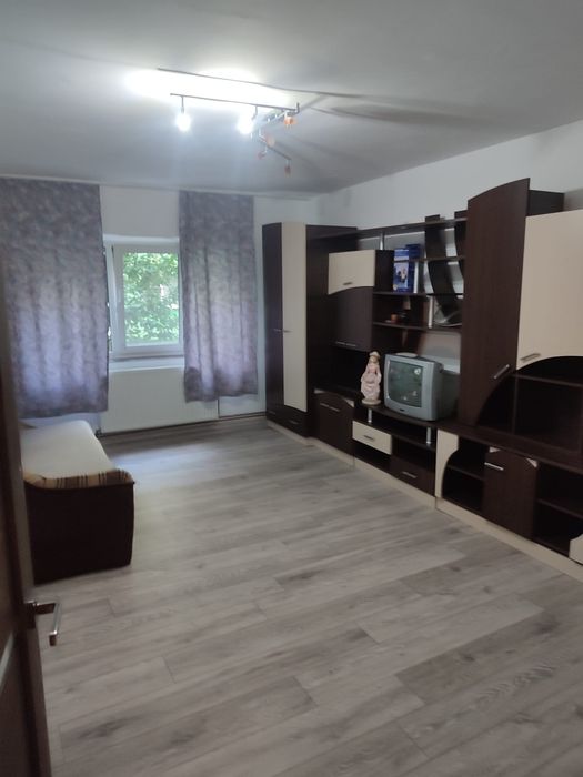 Vand ap. 3 camere, Micro 4