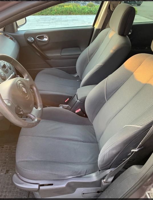 Продавам Рено Меган 1.6 Renault Megane