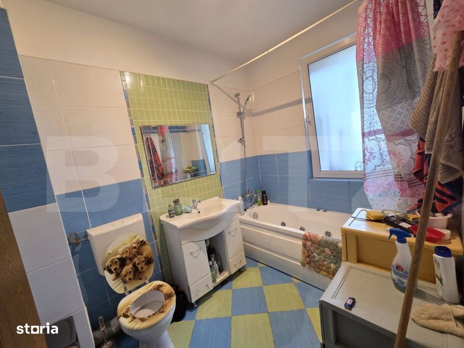 Apartament 3 camere, 2 bai, gradina, decomandat, parcare, Zona Eroilor