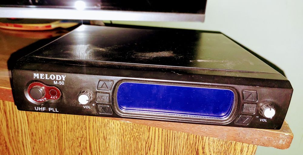 Distansioniy  mikrofon melody