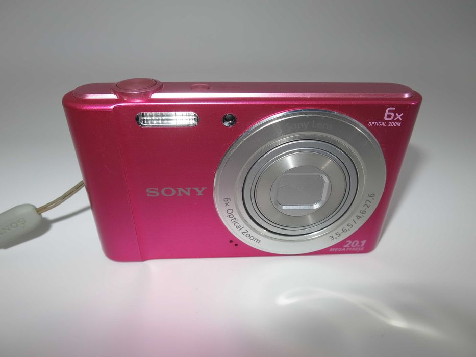 Sony Cyber-shot DSC W810 ултра компактен цифров фотоапарат розов цвят, дигитална камера, КАТО НОВА, пълен комплект, работи перфектно