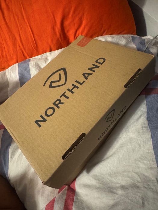 Продам сандали Northland