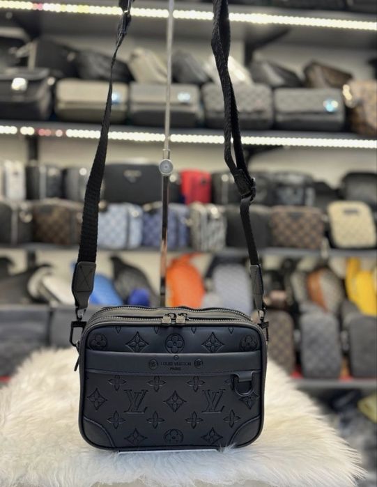 Louis Vuitton / Мъжка чанта/ Чанта/ Чанта през рамо