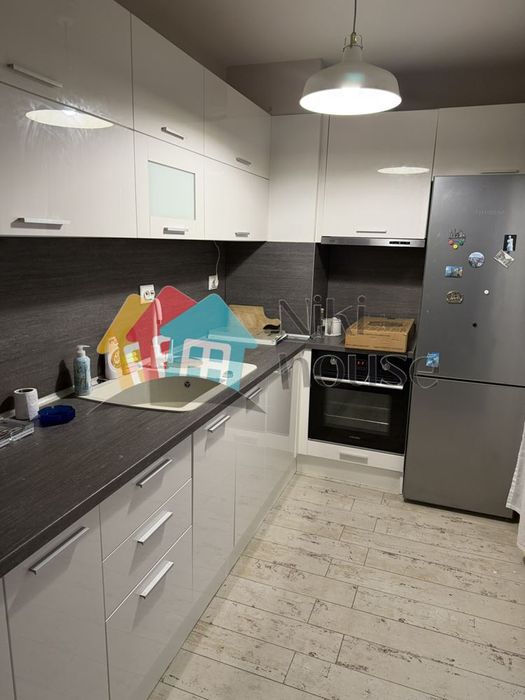 3-стаен в Варна-Чаталджа площ 129 цена 300000