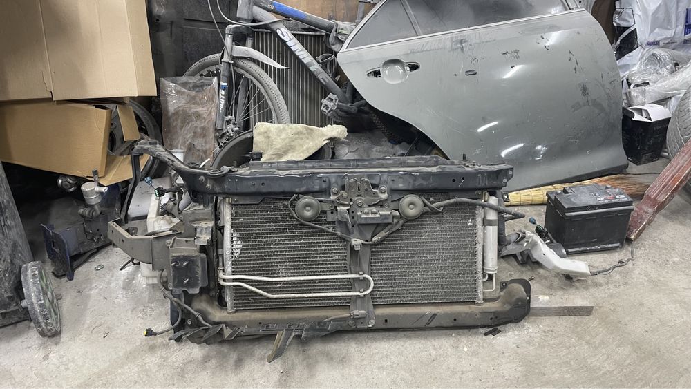 Продам радиатор от Ниссана Тиана.