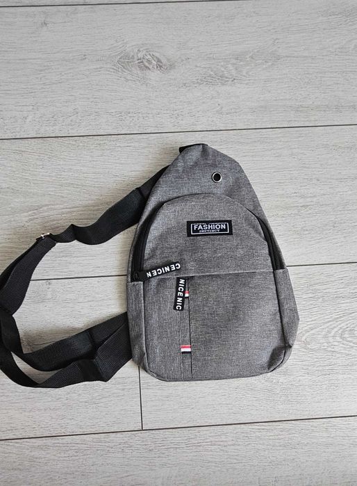 Rucsac gri crossbody