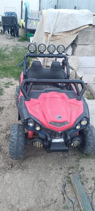 Продам детский электромобиль