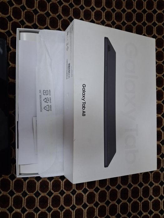 Продам планшет Таб А8