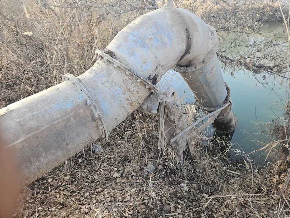 Сув насуз сотилади 500 дм