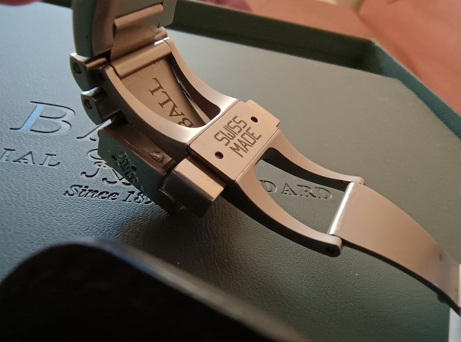 Ball Engineer Hydrocarbon Airborne 42mm