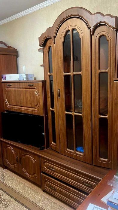 Стенка в гостиную