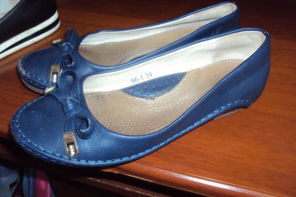 Обувь разная 34 и 35 р-ра.