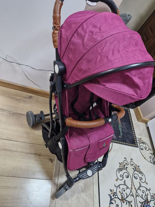 Детская коляска в хорошем состоянии