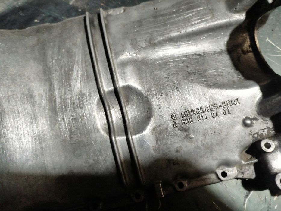 Поддон от двигателя OM 602 и D29DT дизель, мерс E клас и от спринтер