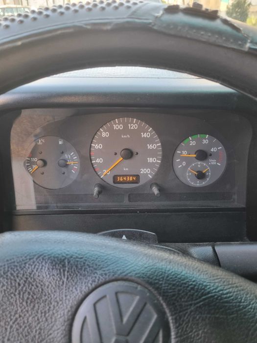 Vînd vw. Lt 35 an. 2002 perfectă stare de funcționare