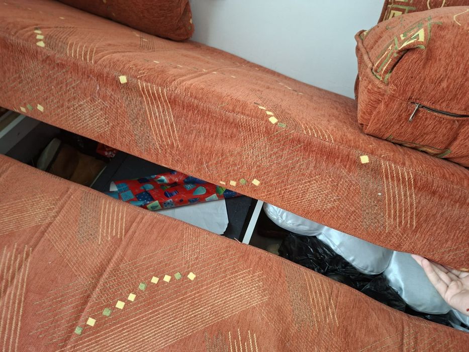 Мебели за спалня