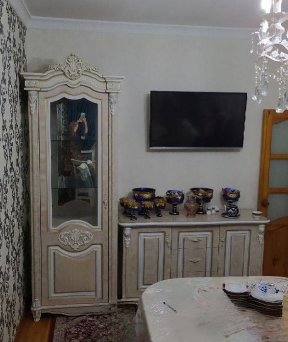Камот и тумба в хорошем состоянии
