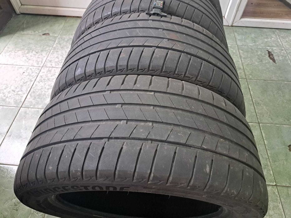 4 anvelope 255/45/18 Bridgestone